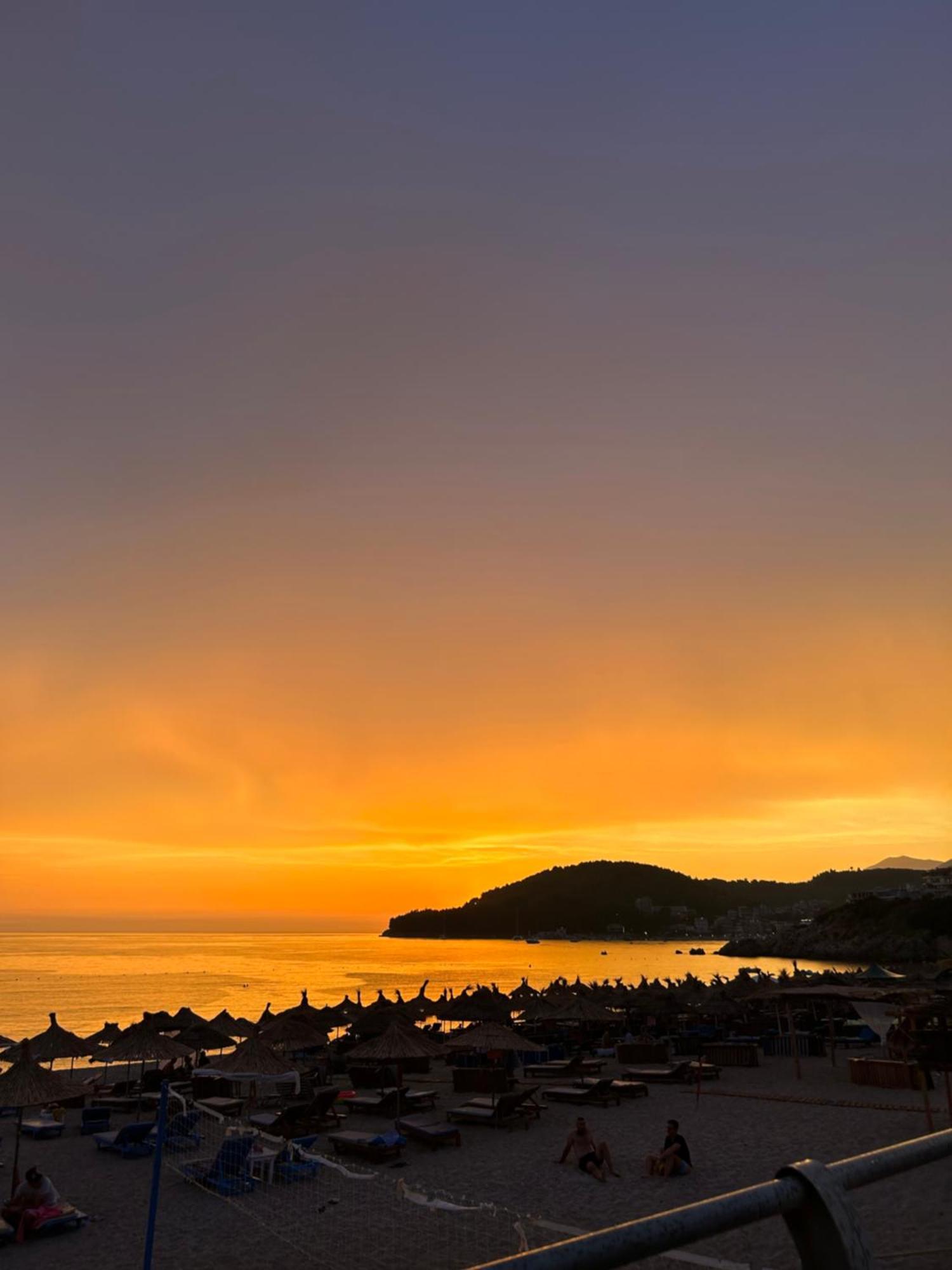 Areti Rooms Hotel Himare Exterior foto
